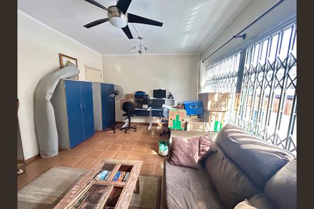 Sala de casa para alugar com 3 quartos, 222m² em Jardim Madeirense, Guarulhos