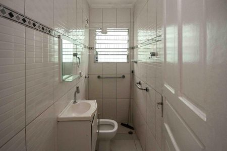 Casa para alugar com 2 quartos, 64m² em Vila Antonieta, São Paulo