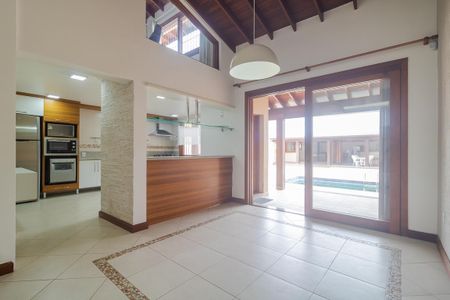 Casa para alugar com 3 quartos, 430m² em Tristeza, Porto Alegre