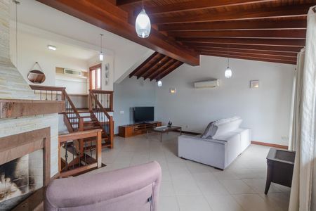 Casa para alugar com 3 quartos, 430m² em Tristeza, Porto Alegre