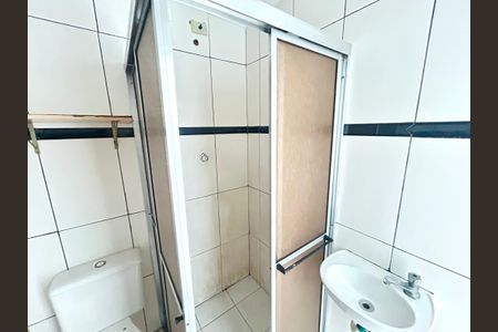 Banheiro de kitnet/studio à venda com 1 quarto, 28m² em Centro, Guarulhos
