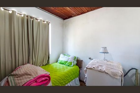 Casa à venda com 5 quartos, 250m² em Cascata, Porto Alegre