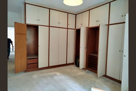 Casa à venda com 4 quartos, 1160m² em Jardim Panorama, São Paulo