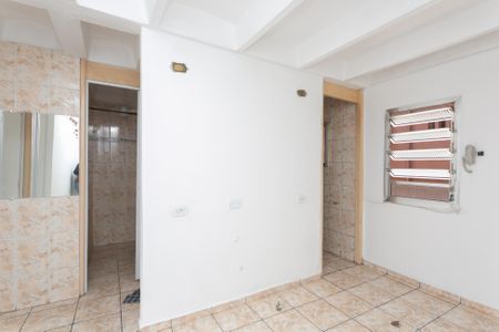 Sala de apartamento para alugar com 2 quartos, 42m² em Conjunto Residencial José Bonifácio, São Paulo