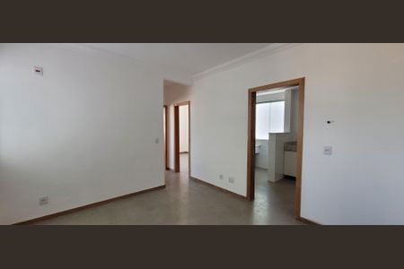Sala de apartamento para alugar com 2 quartos, 56m² em Senhora das Graças, Betim