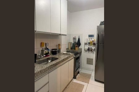 Apartamento à venda com 2 quartos, 88m² em Estrela do Oriente, Belo Horizonte