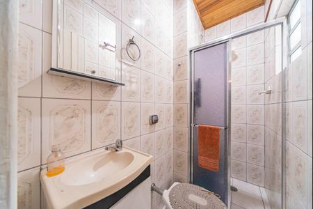 Banheiro 1 de casa para alugar com 3 quartos, 144m² em Vila Leopoldina, Santo André