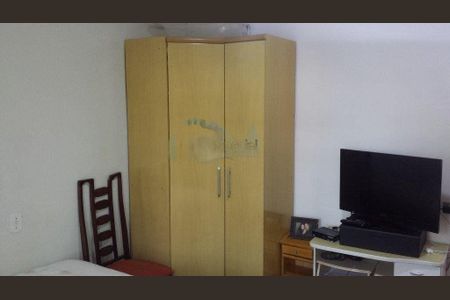 Casa à venda com 3 quartos, 220m² em Jardim Nice, São Paulo