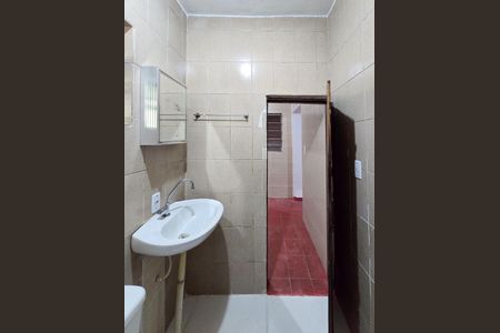 Banheiro de casa para alugar com 1 quarto, 40m² em Montanhão, São Bernardo do Campo