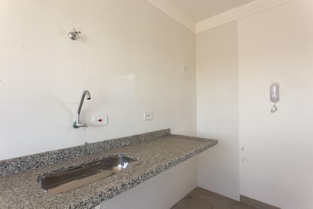 Cozinha de apartamento à venda com 2 quartos, 40m² em Cidade Patriarca, São Paulo