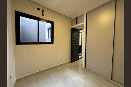 Quarto de apartamento para alugar com 2 quartos, 40m² em Vila Pouso Alegre, Barueri