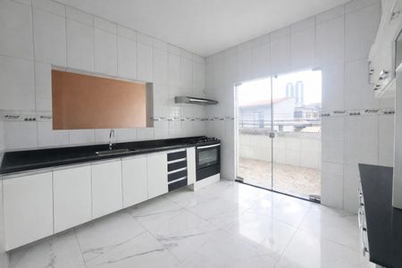 Cozinha de casa para alugar com 1 quarto, 60m² em Rochdale, Osasco