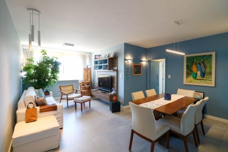 Sala de apartamento à venda com 2 quartos, 85m² em Jardim Petropolis, São Paulo