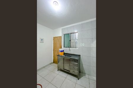 Cozinha de casa para alugar com 1 quarto, 30m² em Catumbi, São Paulo