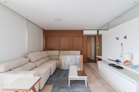 Sala de apartamento para alugar com 3 quartos, 171m² em Jardim Arpoador, São Paulo