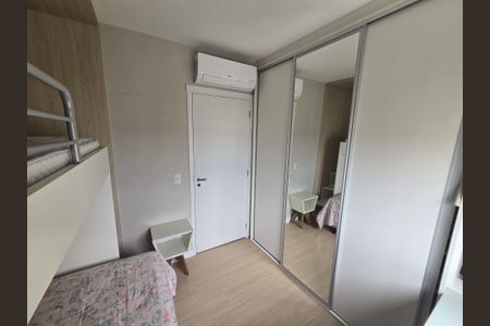 Apartamento à venda com 2 quartos, 60m² em Marechal Rondon, Canoas