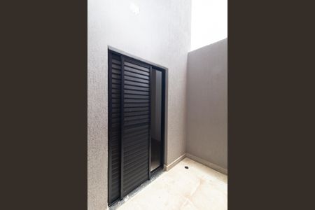 Quarto 1 de apartamento para alugar com 2 quartos, 45m² em Vila Jacuí, São Paulo