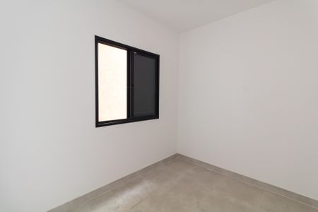 Quarto 2 de apartamento para alugar com 2 quartos, 40m² em Vila Jacuí, São Paulo