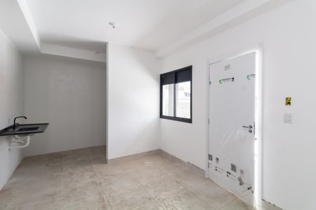 Sala/Cozinha de apartamento para alugar com 2 quartos, 39m² em Vila Jacuí, São Paulo