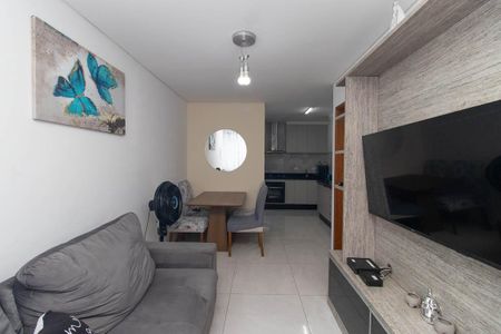 Sala de casa de condomínio à venda com 2 quartos, 55m² em Vila Ede, São Paulo