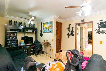 Sala de casa à venda com 5 quartos, 250m² em Parque Residencial Oratorio, São Paulo