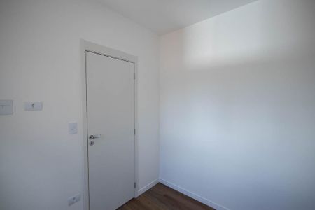 Quarto 1 de apartamento para alugar com 2 quartos, 35m² em Vila Mazzei, São Paulo