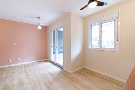 Sala de apartamento para alugar com 2 quartos, 68m² em Vila Anglo Brasileira, São Paulo