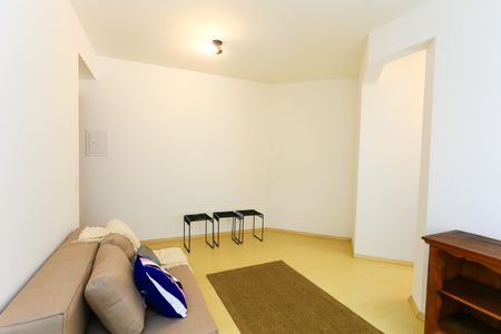 Sala de apartamento para alugar com 1 quarto, 42m² em Morumbi, São Paulo