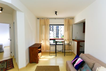 Sala de apartamento para alugar com 1 quarto, 42m² em Morumbi, São Paulo