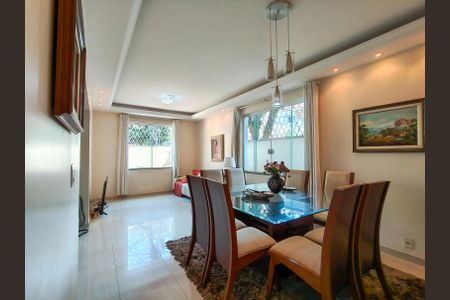 Sala de casa para alugar com 3 quartos, 180m² em Praça da Bandeira, Rio de Janeiro