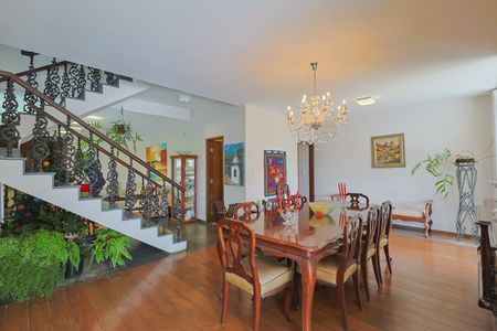 Sala 1 de apartamento para alugar com 4 quartos, 300m² em Anchieta, Belo Horizonte