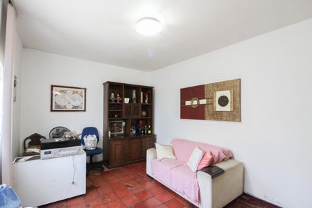 Sala de casa à venda com 3 quartos, 360m² em Coqueiros, Belo Horizonte