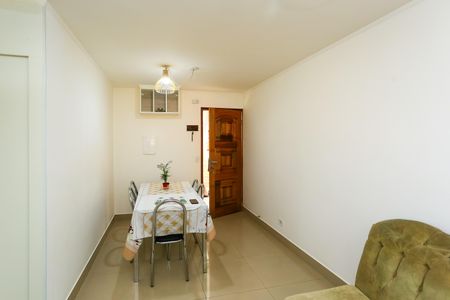 Sala de apartamento à venda com 2 quartos, 48m² em Parque Pinheiros, Taboão da Serra