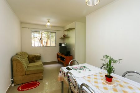 Sala de apartamento à venda com 2 quartos, 48m² em Parque Pinheiros, Taboão da Serra