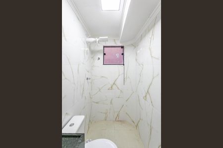 Banheiro de kitnet/studio para alugar com 1 quarto, 34m² em Cursino, São Paulo