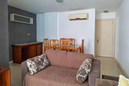 Sala de apartamento para alugar com 2 quartos, 123m² em São Francisco, Niterói