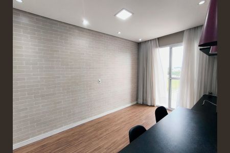 Sala de apartamento à venda com 2 quartos, 49m² em Vila Nambi, Jundiaí