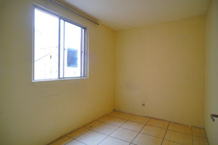 Quarto 1 de apartamento para alugar com 2 quartos, 54m² em Mário Quintana, Porto Alegre