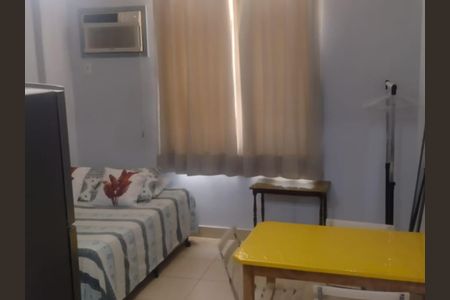 Sala/Quarto de apartamento para alugar com 1 quarto, 26m² em Centro, Rio de Janeiro