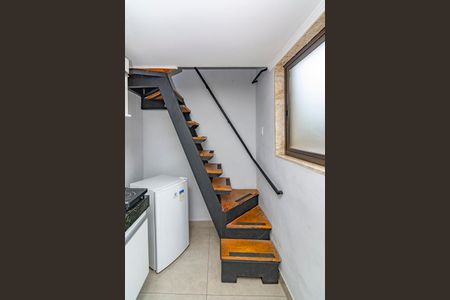 Cozinha de kitnet/studio para alugar com 1 quarto, 28m² em Minas Brasil, Belo Horizonte