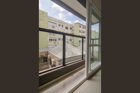 Varanda de apartamento à venda com 2 quartos, 54m² em Farroupilha, Porto Alegre