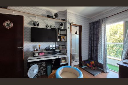 Suíte de casa de condomínio à venda com 2 quartos, 130m² em Vila Vitória, Santo André