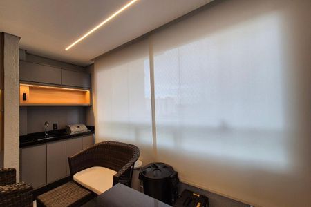 Varanda da sala de apartamento para alugar com 2 quartos, 66m² em Parque Prado, Campinas