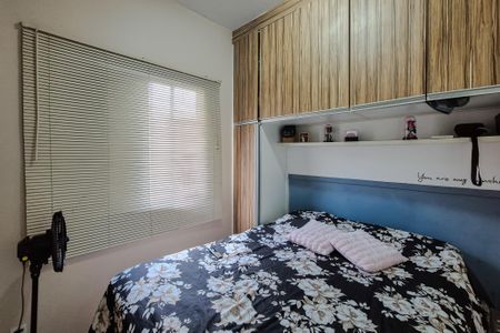 Suíte de apartamento à venda com 2 quartos, 65m² em Jardim Calux, São Bernardo do Campo