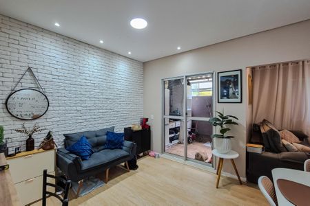 Sala de apartamento à venda com 2 quartos, 65m² em Jardim Calux, São Bernardo do Campo