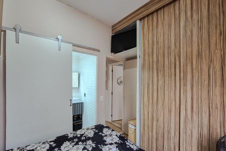Suíte de apartamento à venda com 2 quartos, 65m² em Jardim Calux, São Bernardo do Campo