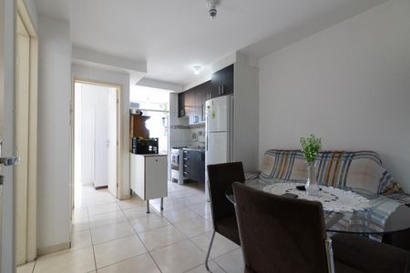 Sala de apartamento à venda com 2 quartos, 40m² em Vila Nhocuné, São Paulo