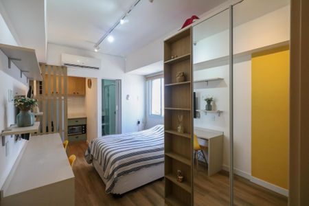 Quarto de kitnet/studio para alugar com 1 quarto, 18m² em Santa Paula, São Caetano do Sul