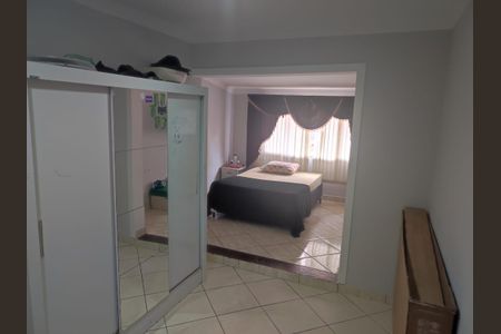 Casa à venda com 2 quartos, 180m² em Jardim Santa Cecilia, Guarulhos