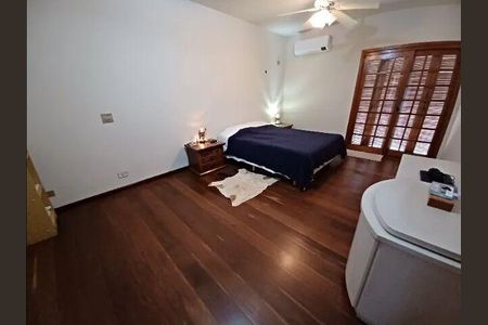Casa à venda com 4 quartos, 320m² em Residencial Dez (Alphaville), Santana de Parnaíba